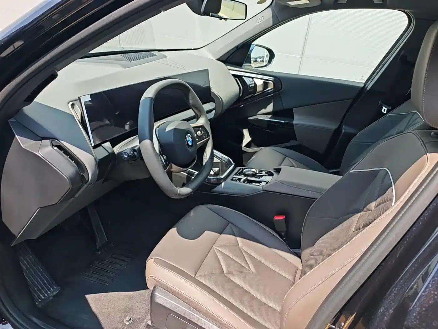 BMW X3 2025 xDrive25L Luxury Package — миниатюра 8