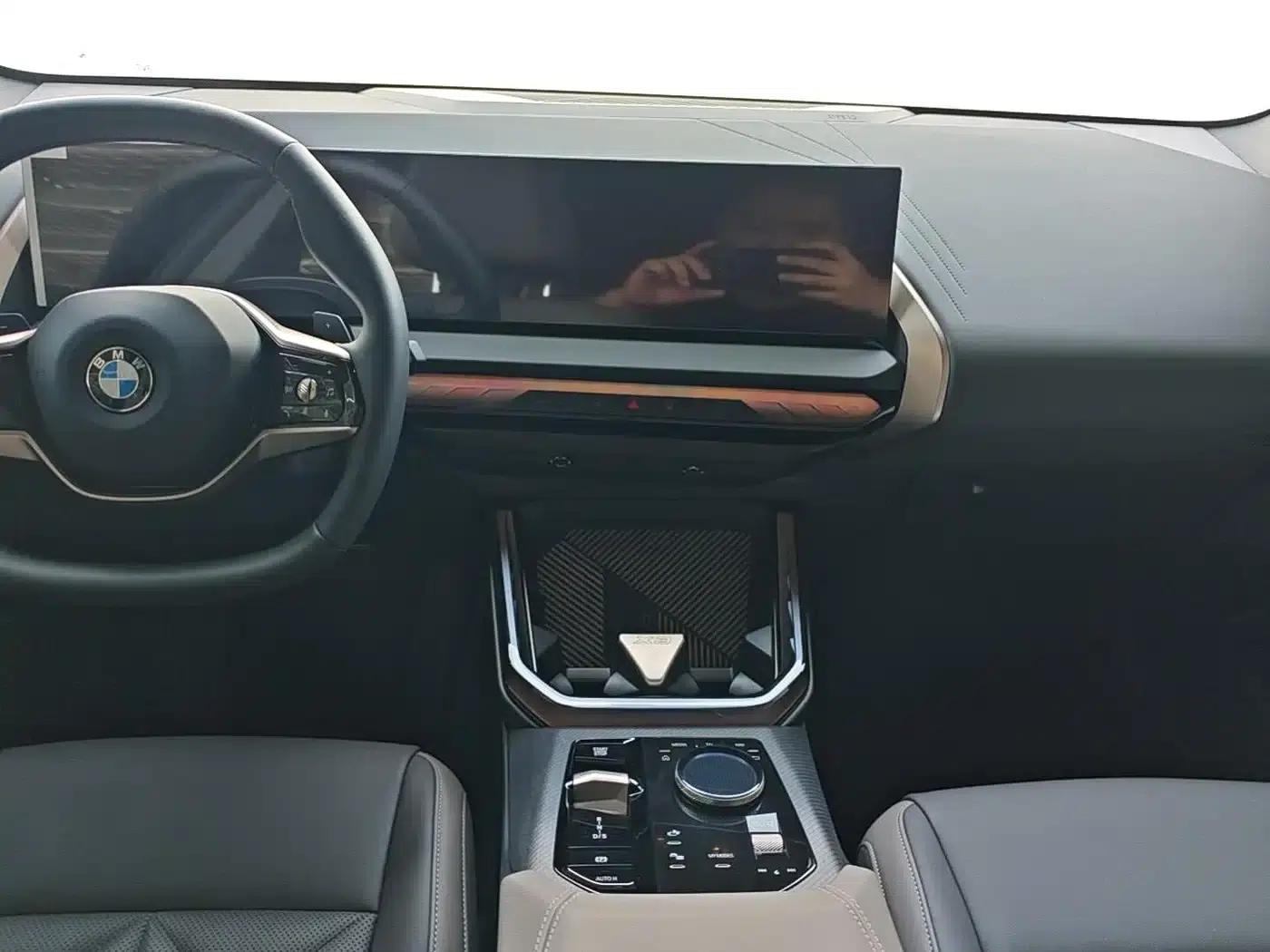 BMW X3 2025 xDrive25L Luxury Package — миниатюра 9