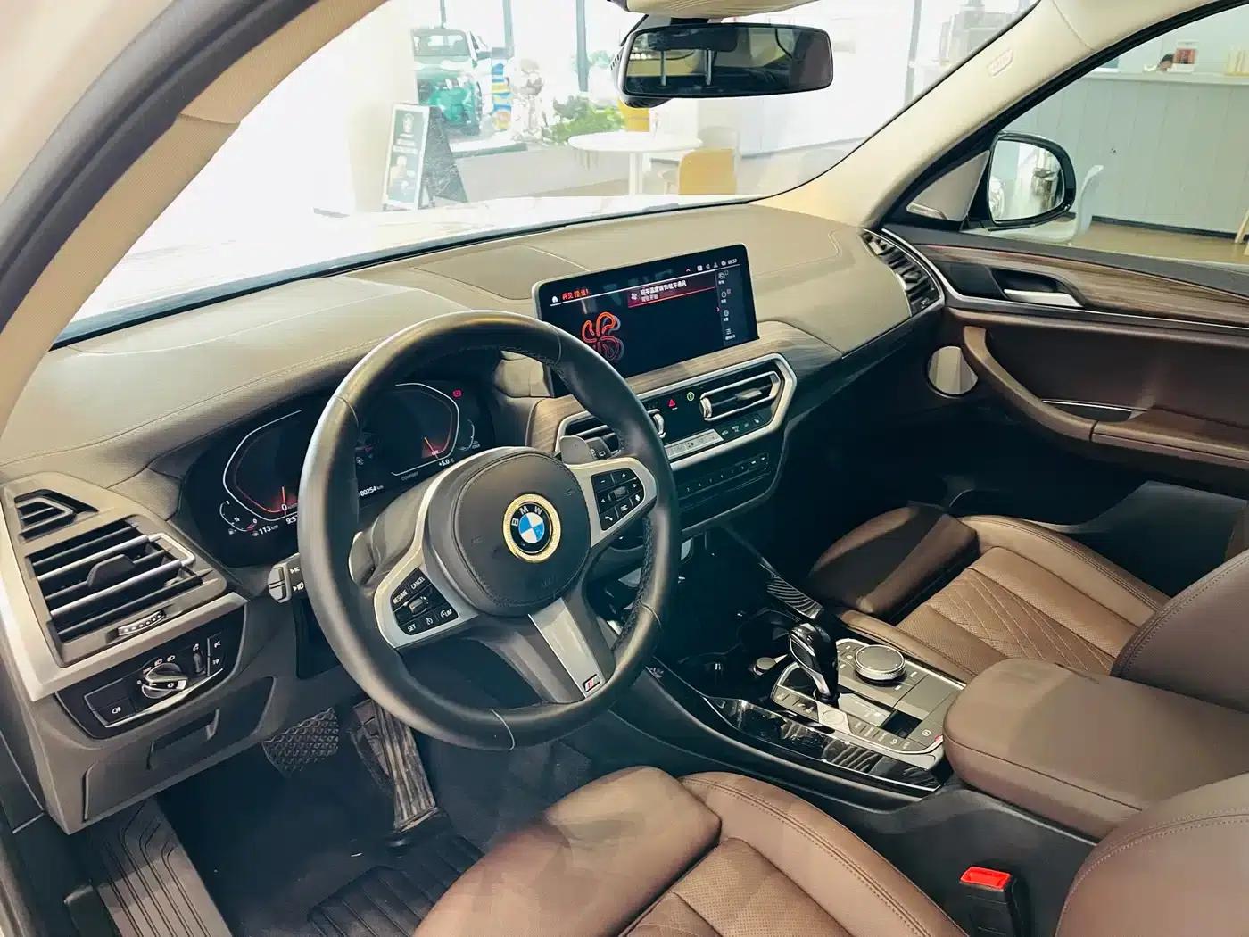 BMW X3 2022 xDrive30i Leading Edition M Sport Package — миниатюра 7