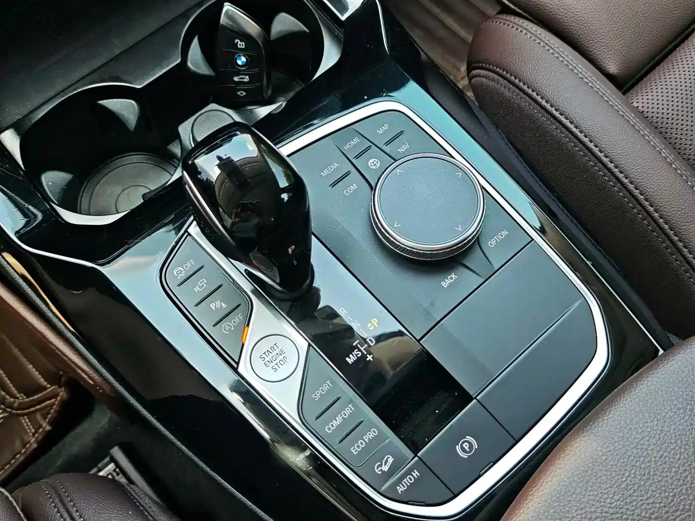 BMW X3 2023 Facelift xDrive30i Leading Edition M Sport Package — миниатюра 13