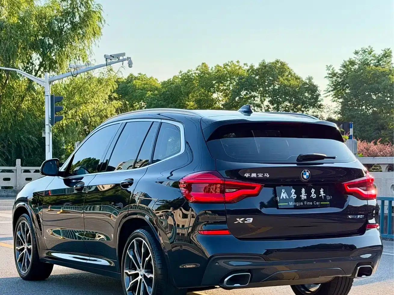 BMW X3 2020 xDrive30i Leading M Sport Package — миниатюра 8