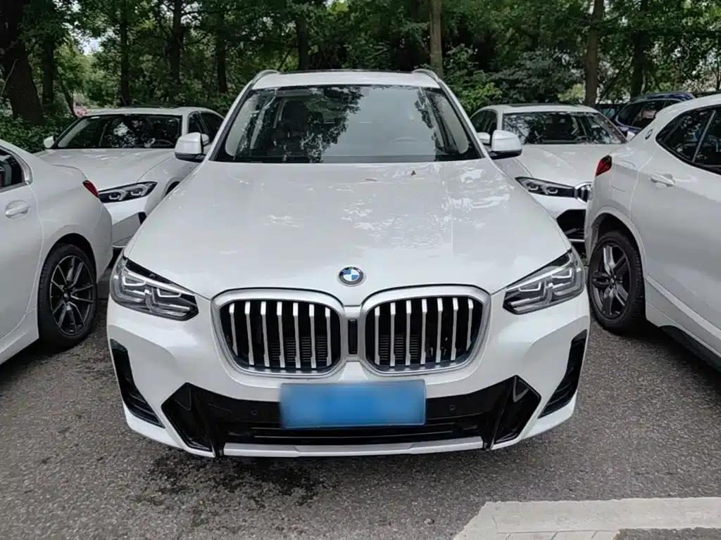 2023 BMW X3 xDrive25i M Sport Package — миниатюра 3