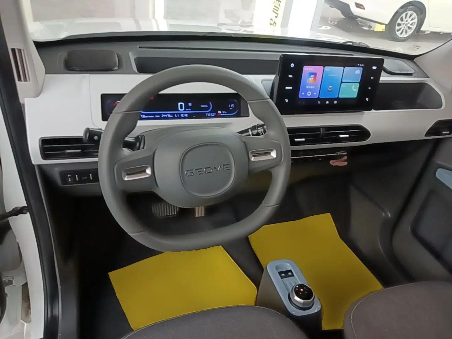 Geely Galaxy Panda 2024 Panda Mini 200km Endurance Bear — миниатюра 12