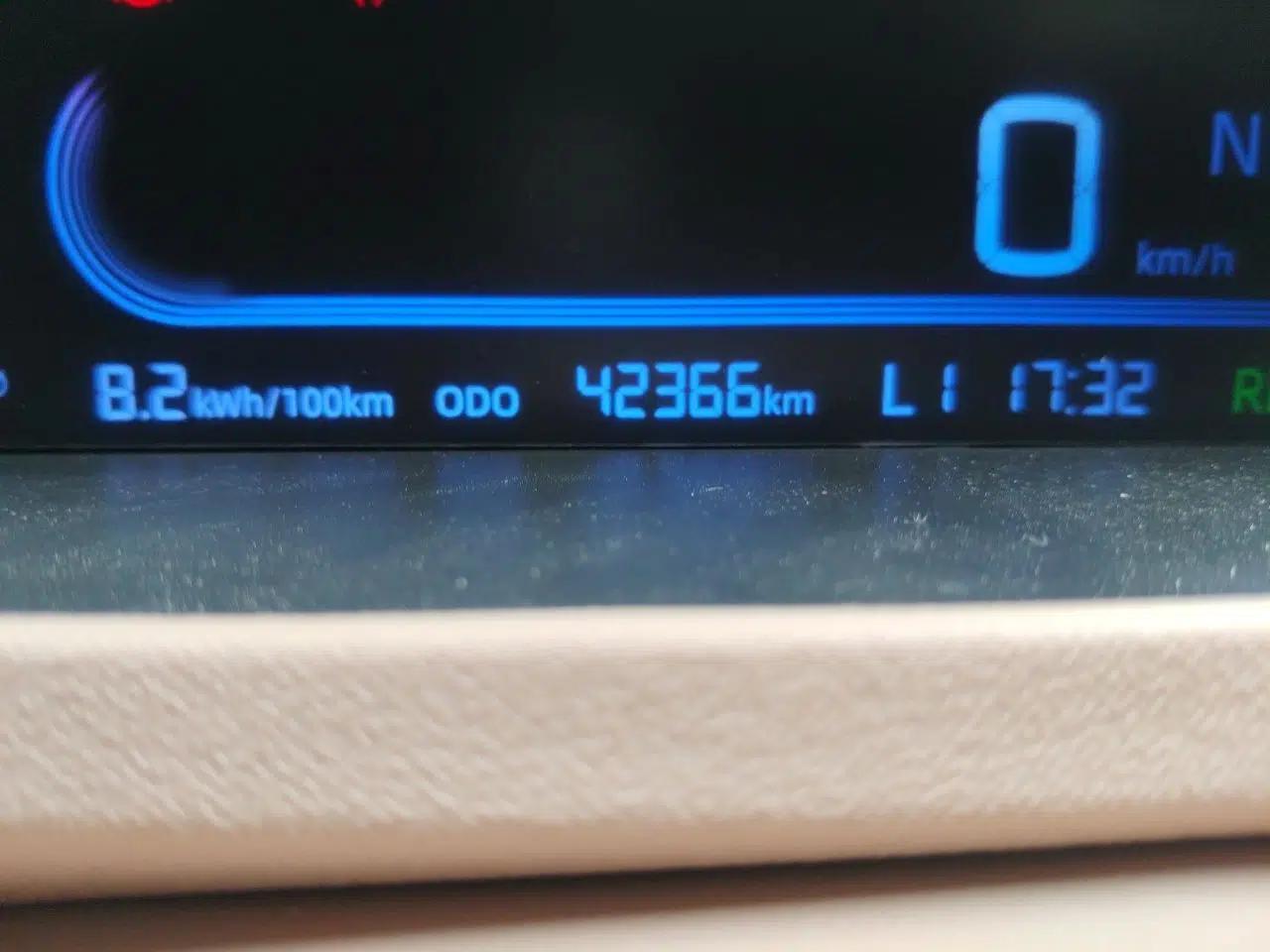 Geely Galaxy Panda 2023 Panda Mini 200km Endurance Bear — миниатюра 12