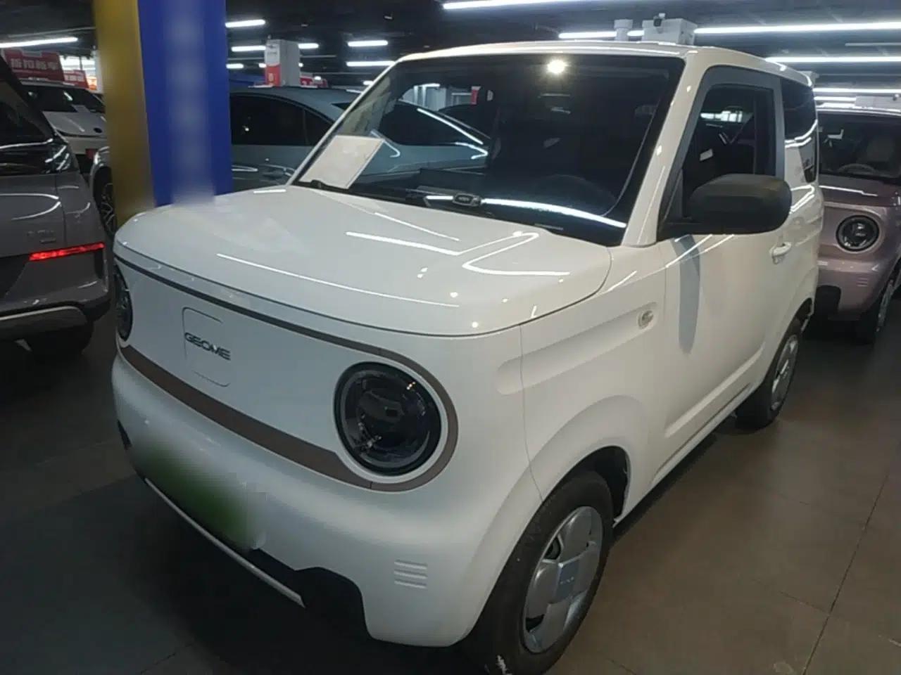 Geely Galaxy Panda 2024 Panda Mini 200km Endurance Bear — миниатюра 1