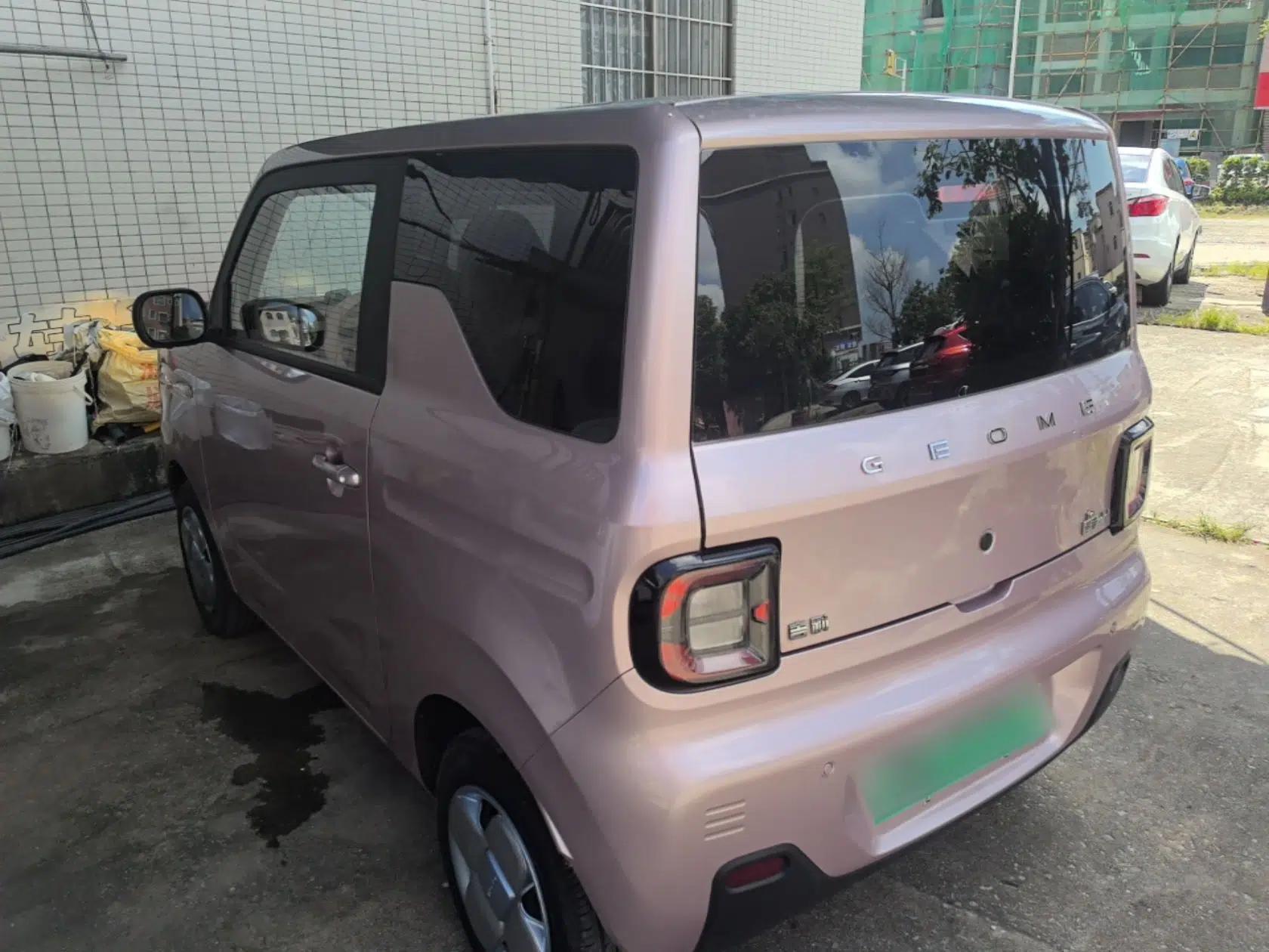 Geely Galaxy Panda 2024 Panda Mini 200km Dragon Edition — миниатюра 4