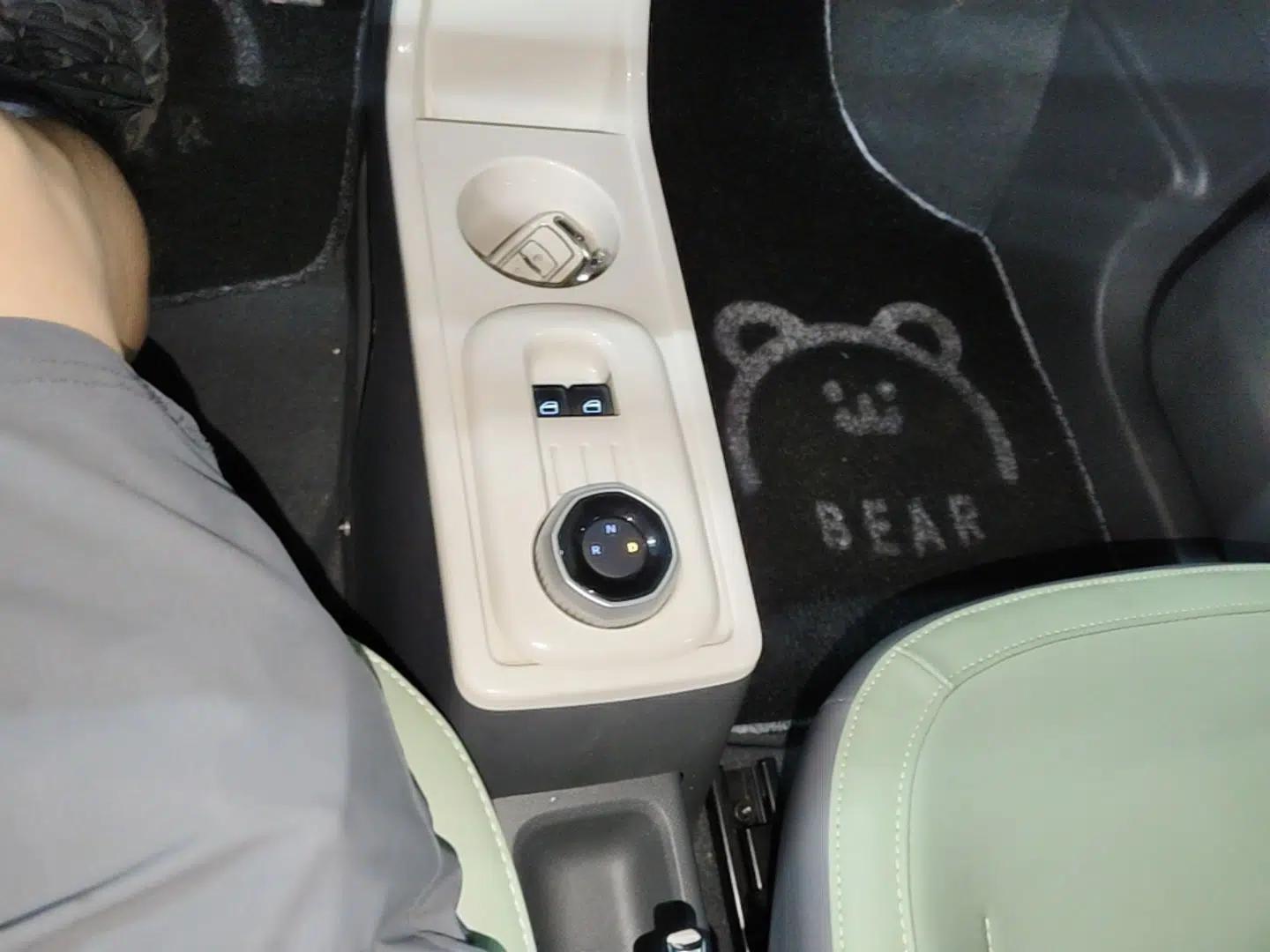 Geely Galaxy Panda 2024 200km Panda Rider — миниатюра 16