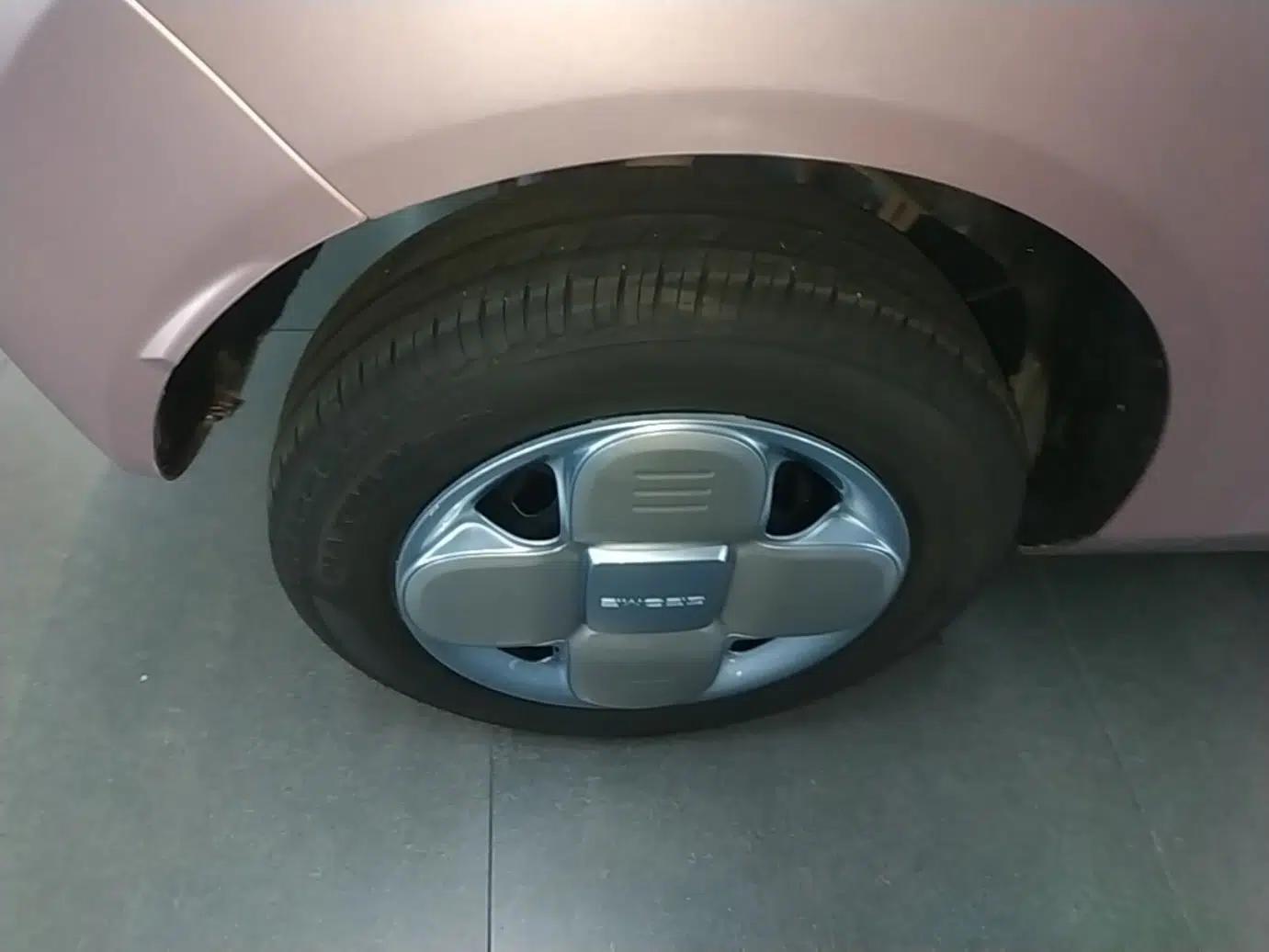 Geely Galaxy Panda 2024 Panda Mini 200km Longteng PRO Edition — миниатюра 11
