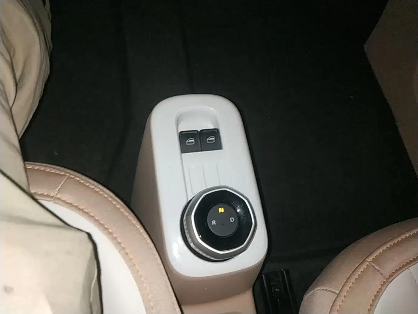 Geely Galaxy Panda 2024 Panda Mini 200km Longteng PRO Edition — миниатюра 16