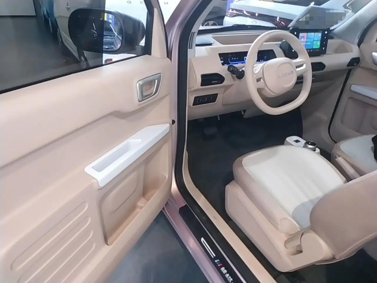 Geely Galaxy Panda 2024 Panda Mini 200km Longteng PRO Edition — миниатюра 18