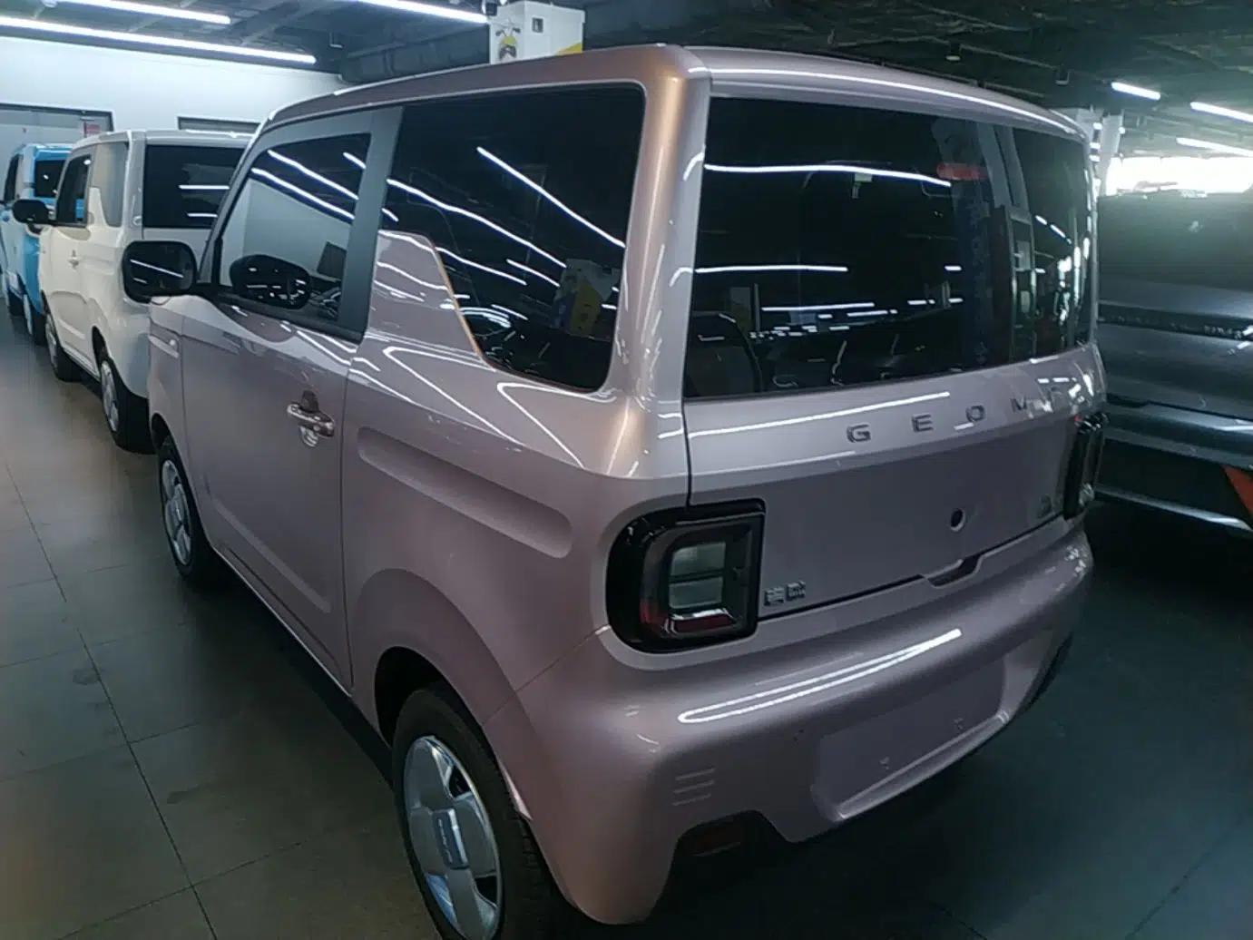 Geely Galaxy Panda 2024 Panda Mini 200km Longteng PRO Edition — миниатюра 4