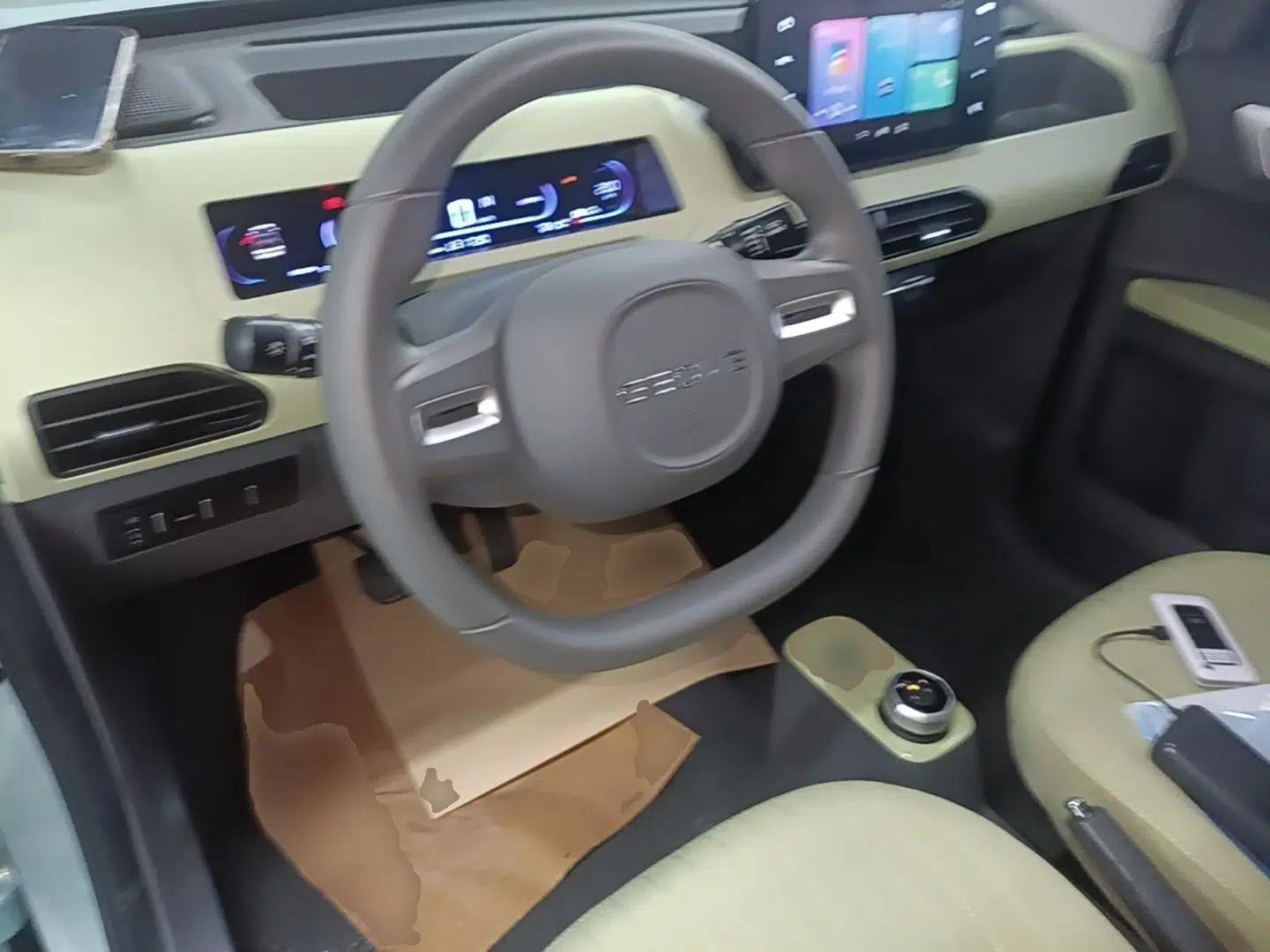 Geely Galaxy Panda 2024 Panda Mini 200km Endurance Bear — миниатюра 13