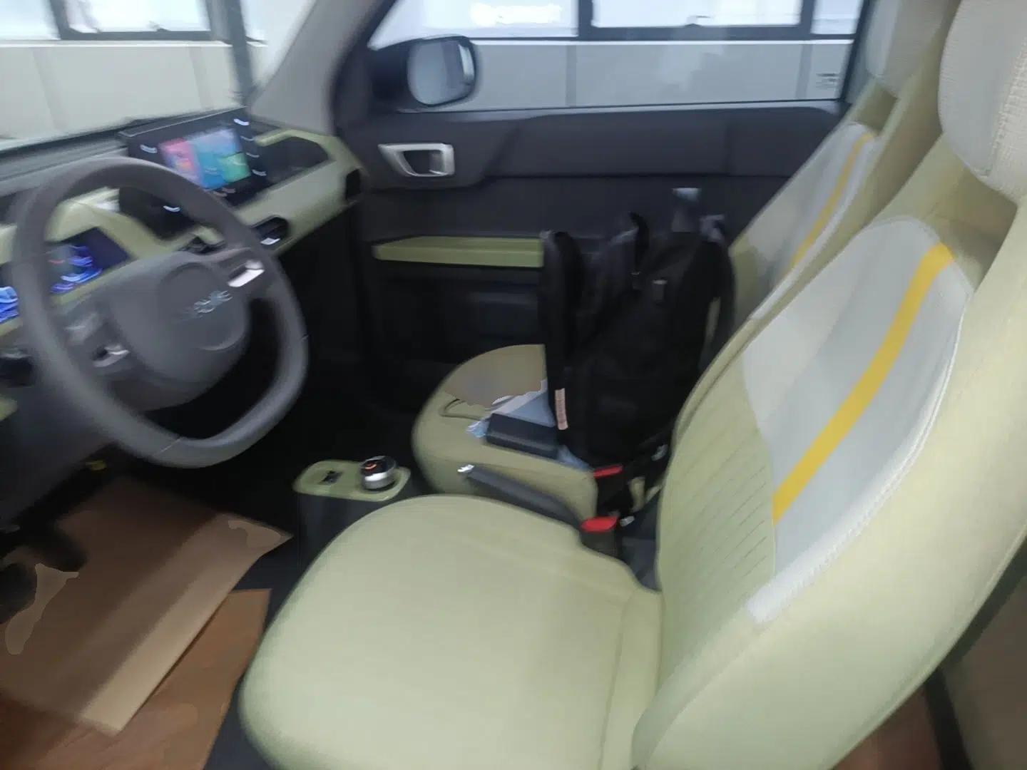 Geely Galaxy Panda 2024 Panda Mini 200km Endurance Bear — миниатюра 17
