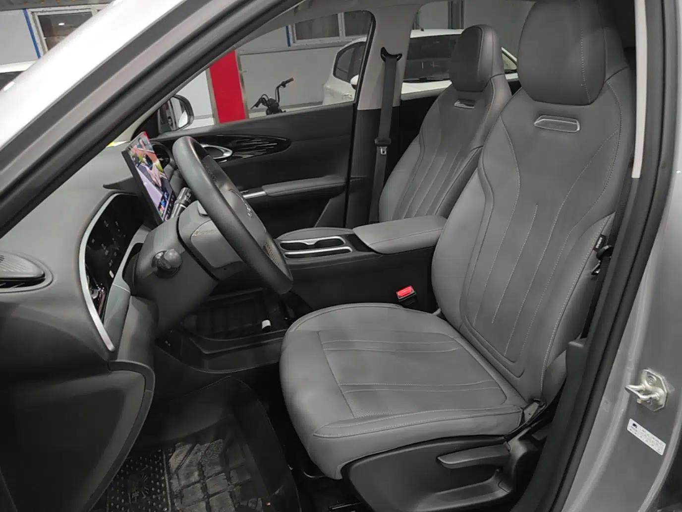 Geely Galaxy Geome 2025 310km Dream Edition — миниатюра 17