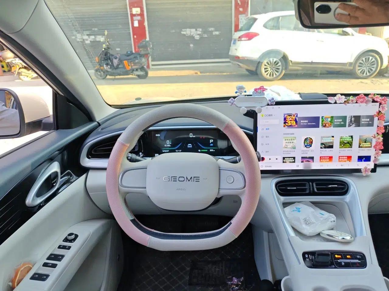 Geely Galaxy Geome 2026 Model 410km Freedom Edition — миниатюра 7