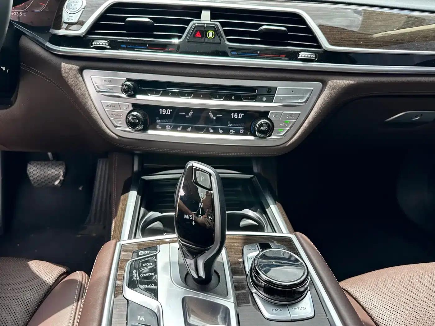 2019 BMW 7 Series Facelift 730Li Luxury Package — миниатюра 17
