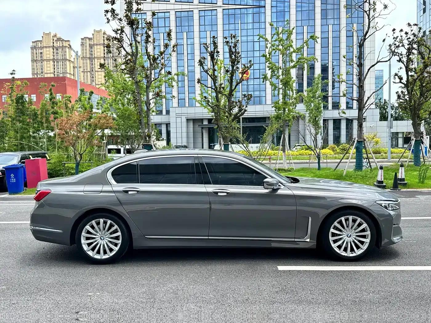 2019 BMW 7 Series Facelift 730Li Luxury Package — миниатюра 4