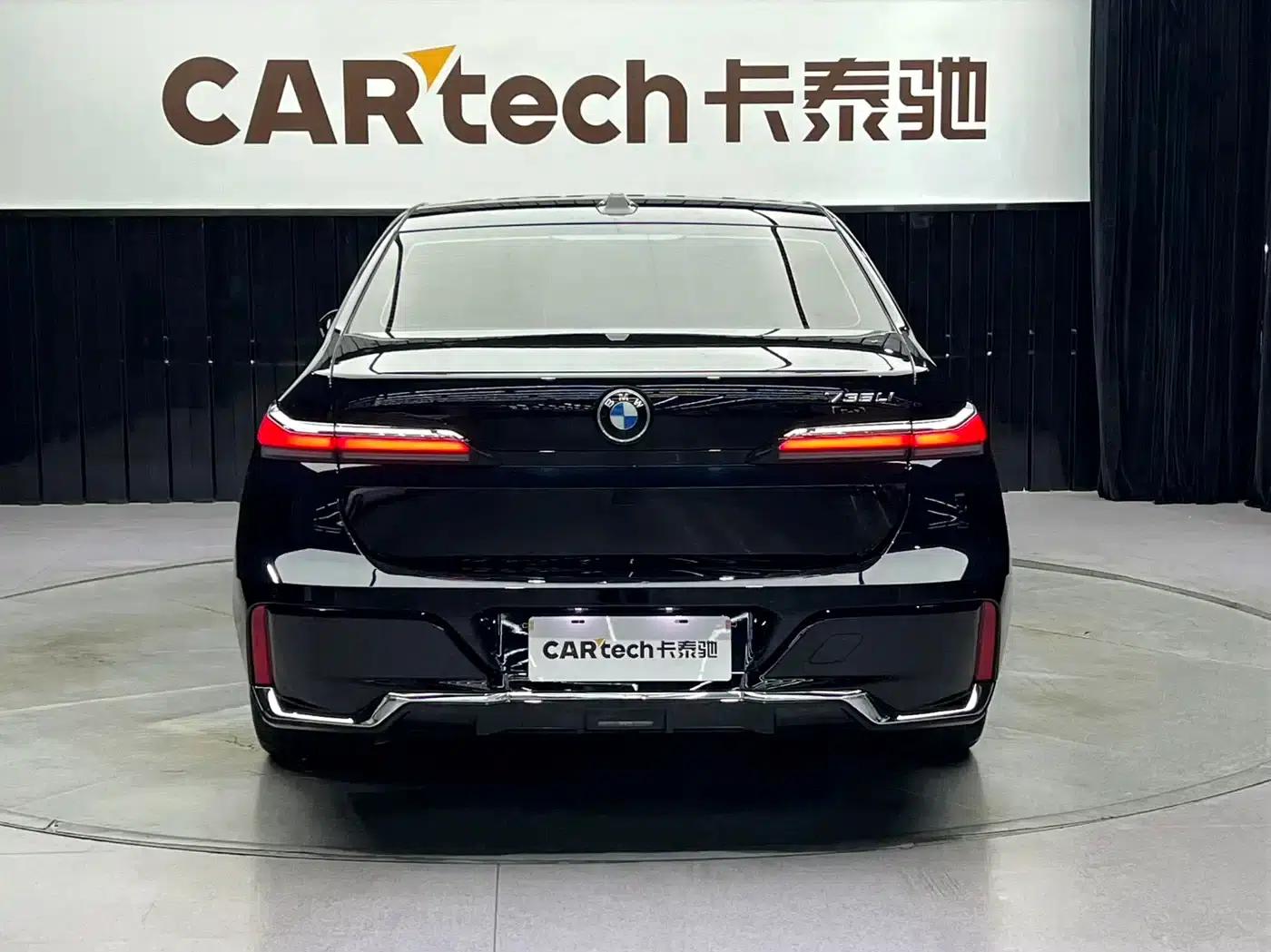 2023 BMW 7 Series 735Li M Sport Package — миниатюра 3