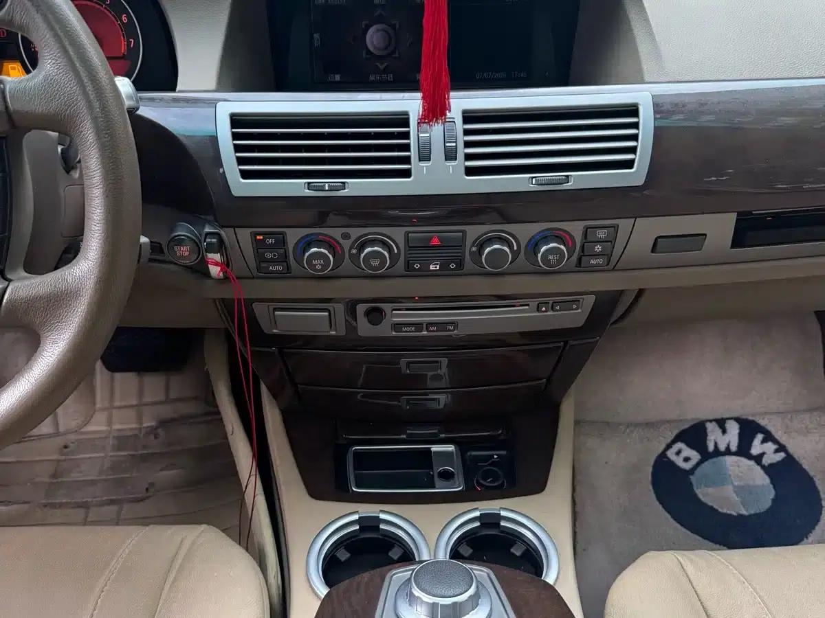 BMW 7 Series 2007 730Li (Reduced Specifications) — миниатюра 9