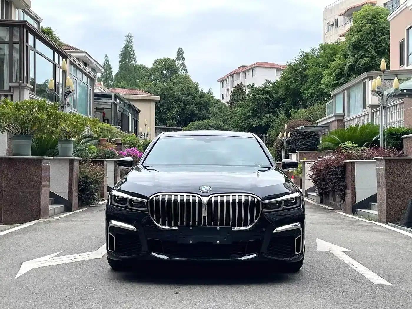 2021 BMW 7 Series 730Li M Sport Package — миниатюра 2