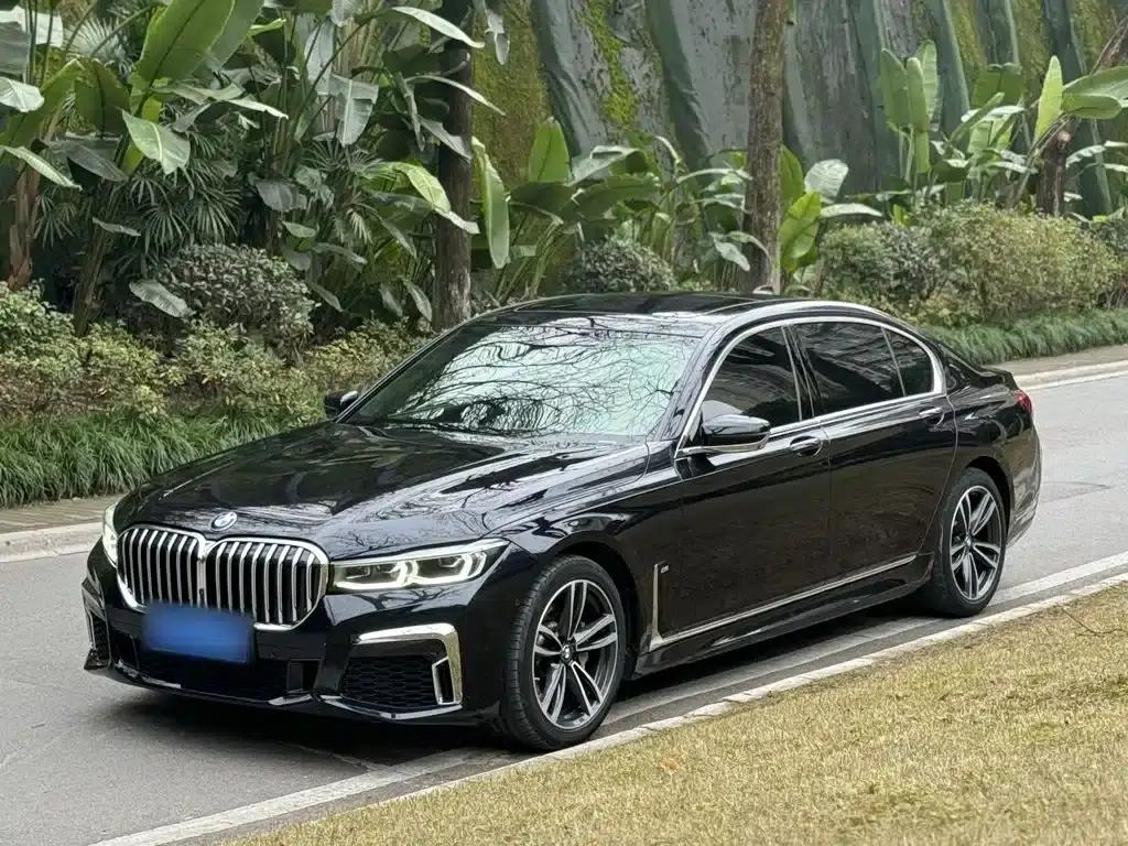 2019 BMW 7 Series Facelift 730Li M Sport Package — миниатюра 1