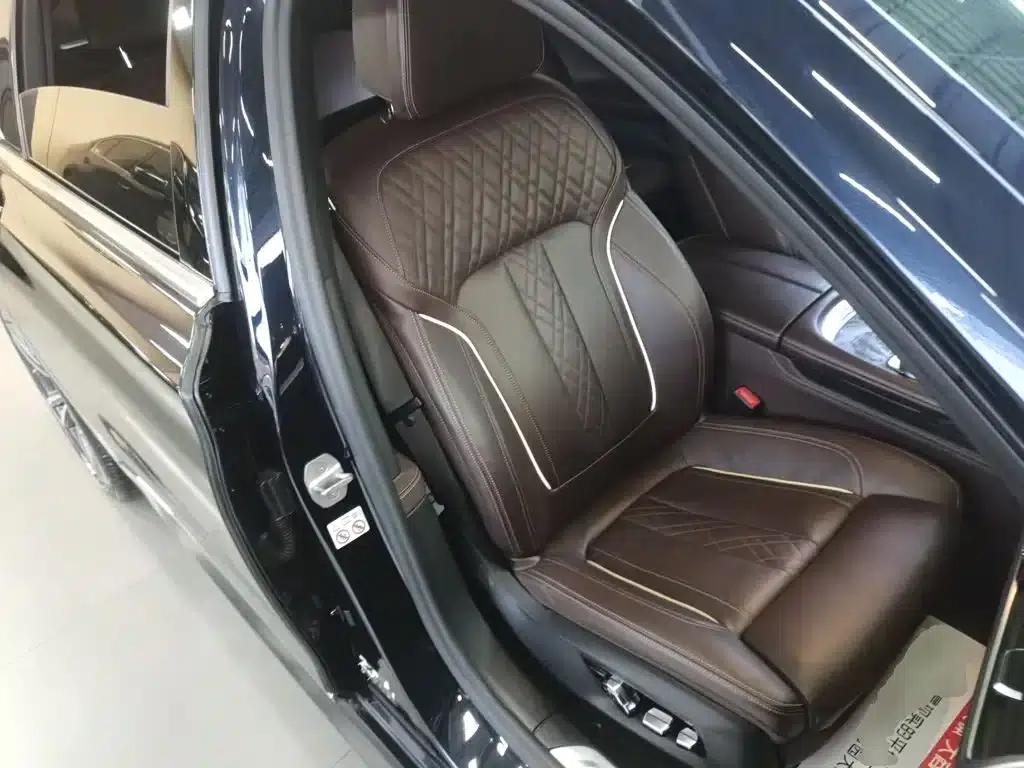 2019 BMW 7 Series Facelift 730Li M Sport Package — миниатюра 16