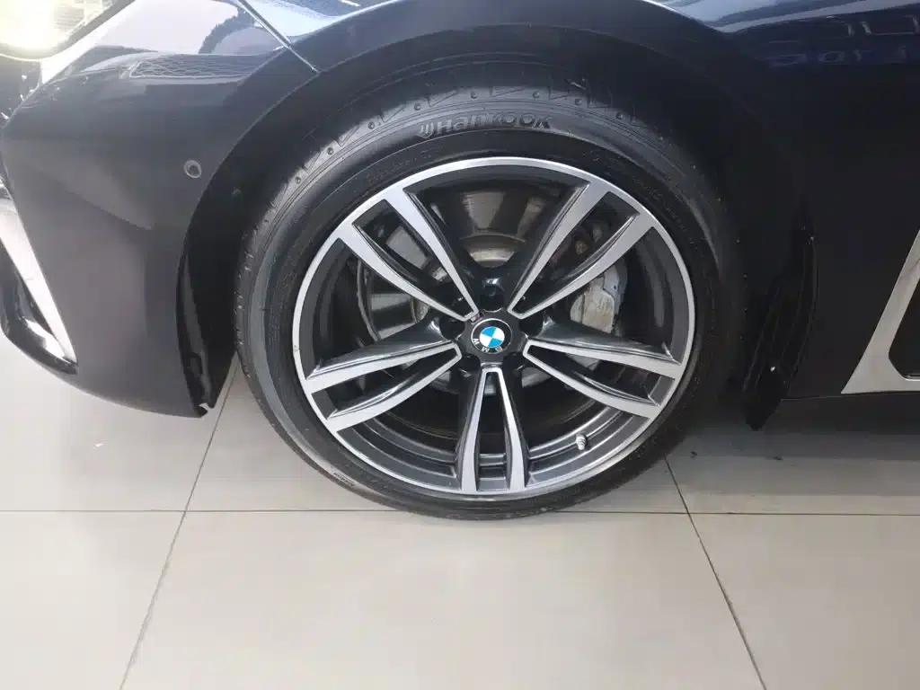 2019 BMW 7 Series Facelift 730Li M Sport Package — миниатюра 19