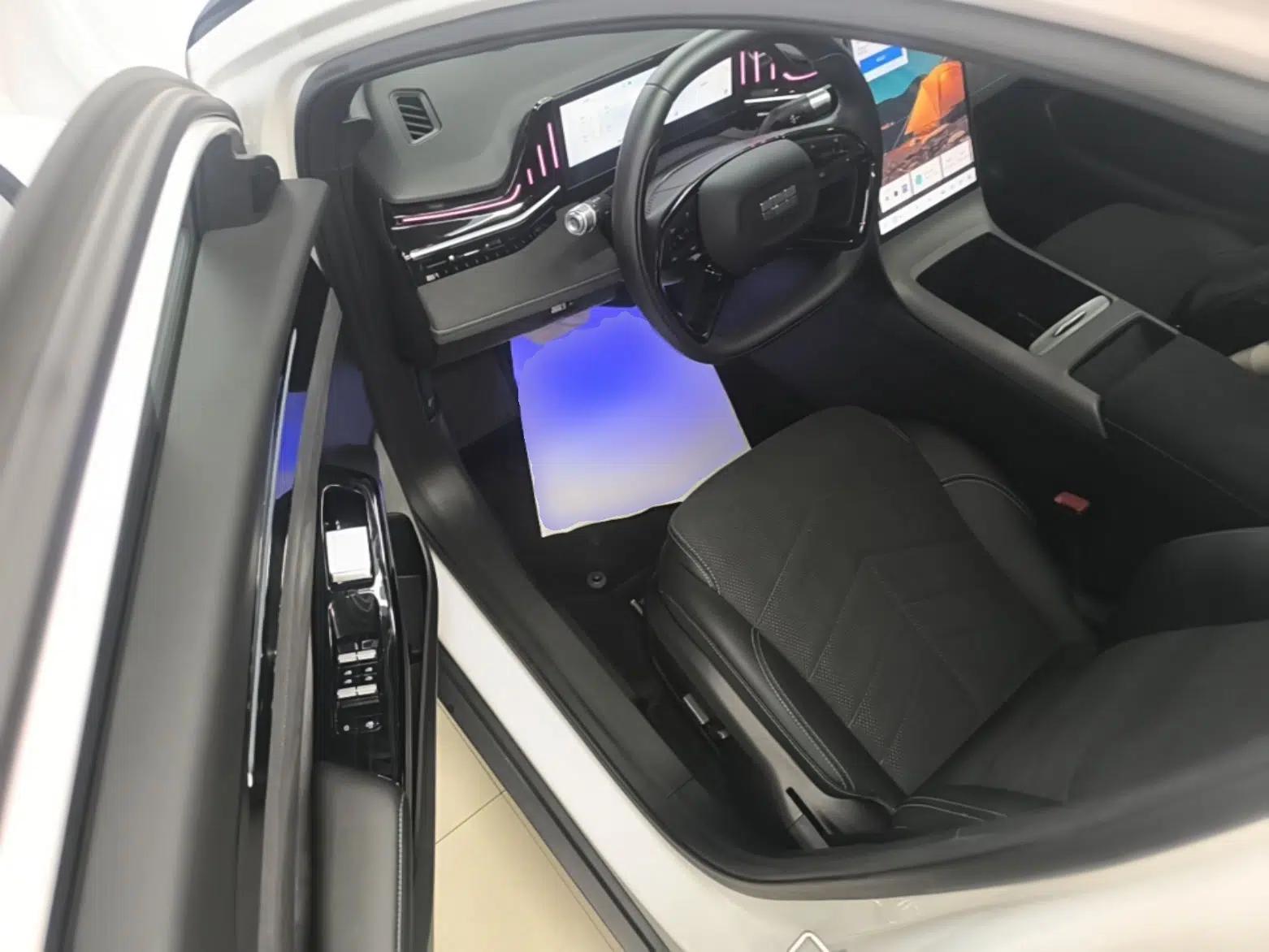 Geely Galaxy L6 2024 125km Creative Edition — миниатюра 18