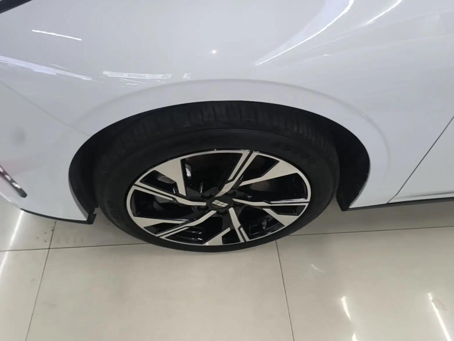 Geely Galaxy L6 2024 125km Creative Edition — миниатюра 10