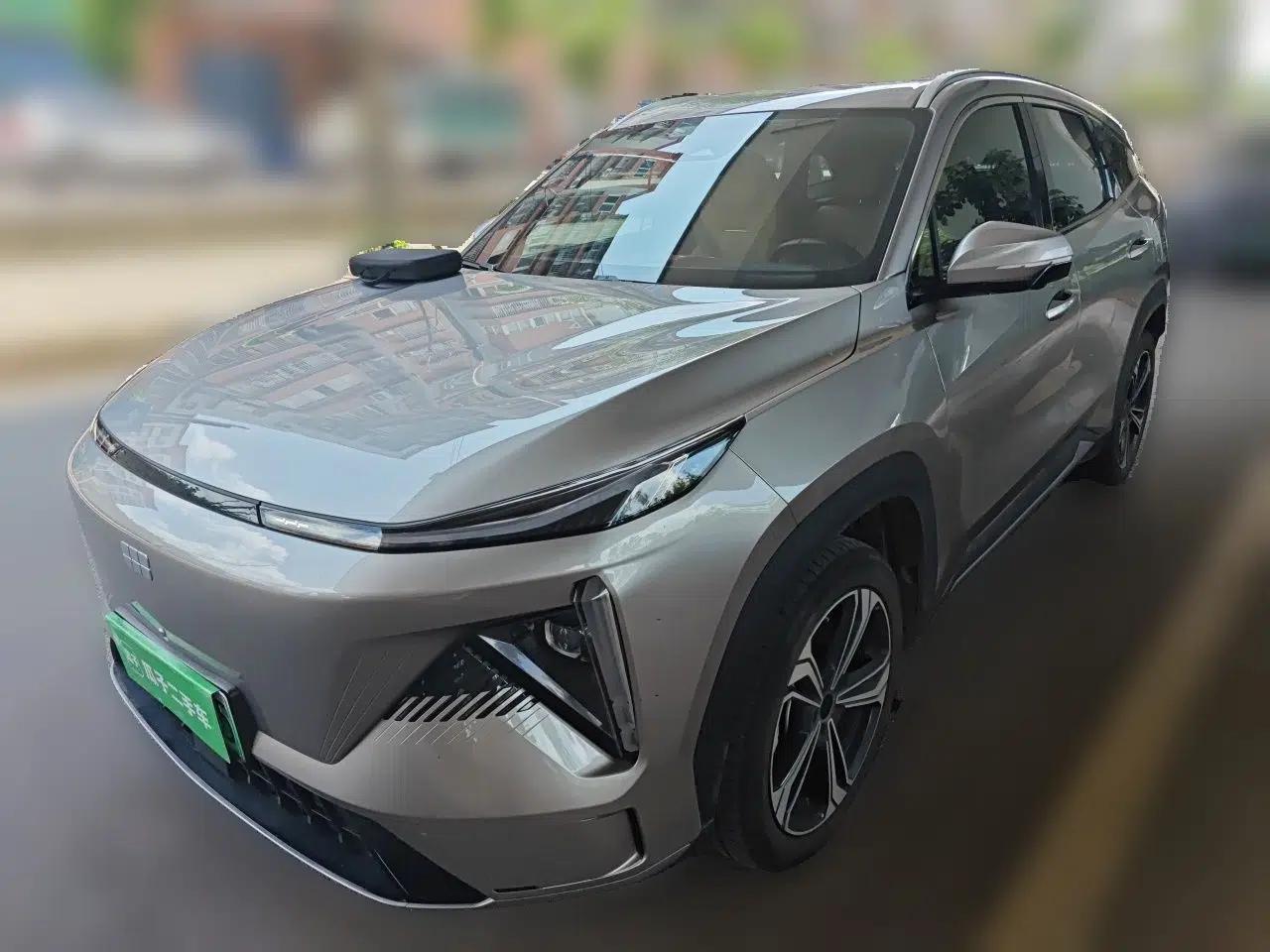 Geely Galaxy L7 2024 1.5T 115 km PLUS Dragon Edition — миниатюра 1