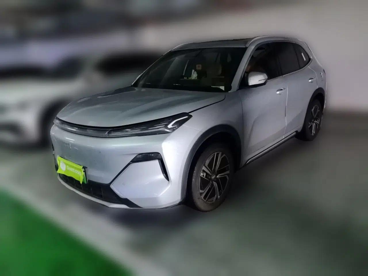 Geely Galaxy Xingjian 7 EM-i 2025 120km Exploration+ Version — миниатюра 1