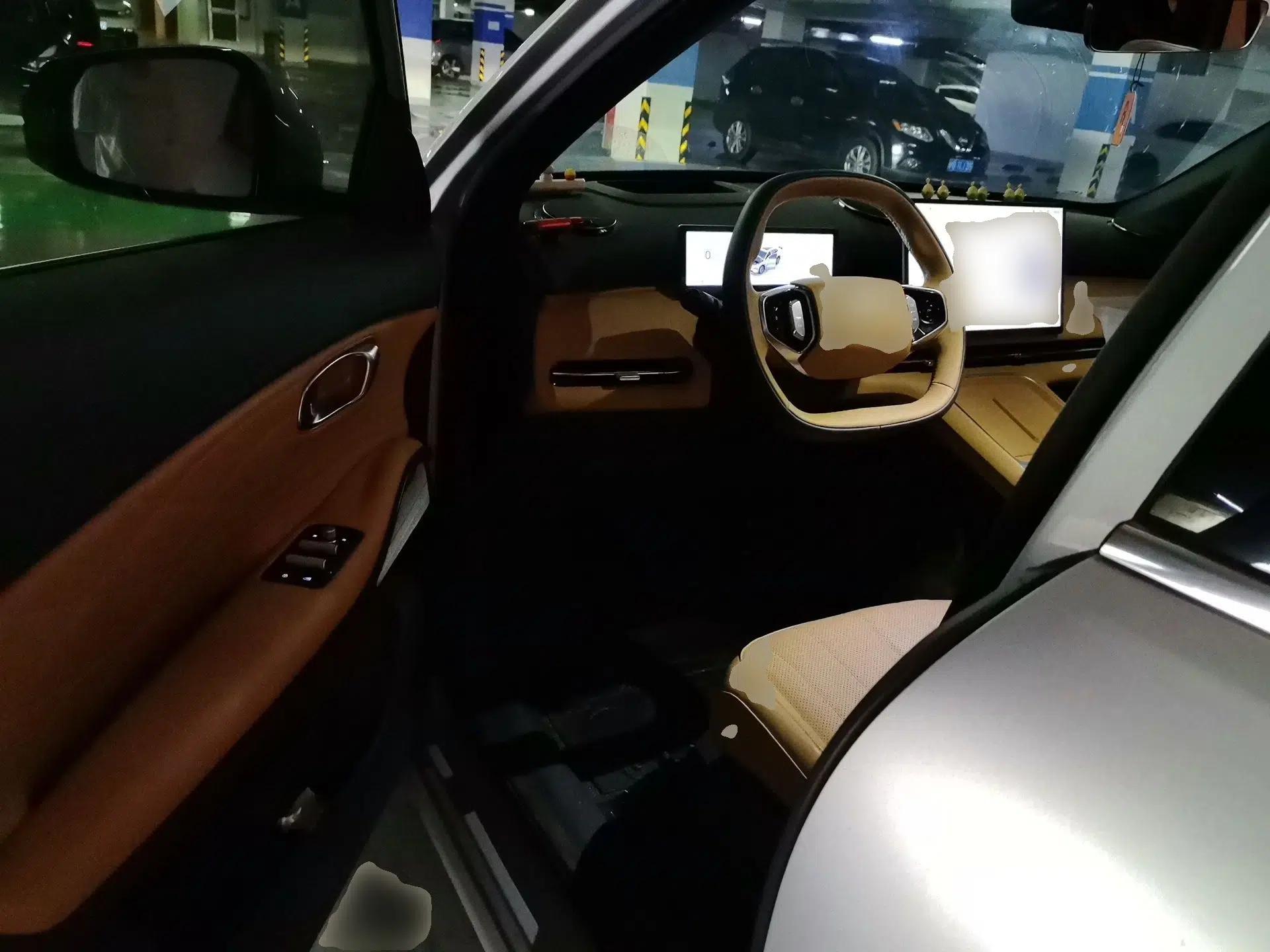 Geely Galaxy Xingjian 7 EM-i 2025 120km Exploration+ Version — миниатюра 13