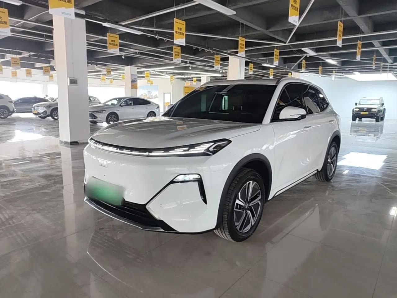 Geely Galaxy Xingjian 7 EM-i 2025 120km Exploration+ Version — миниатюра 1