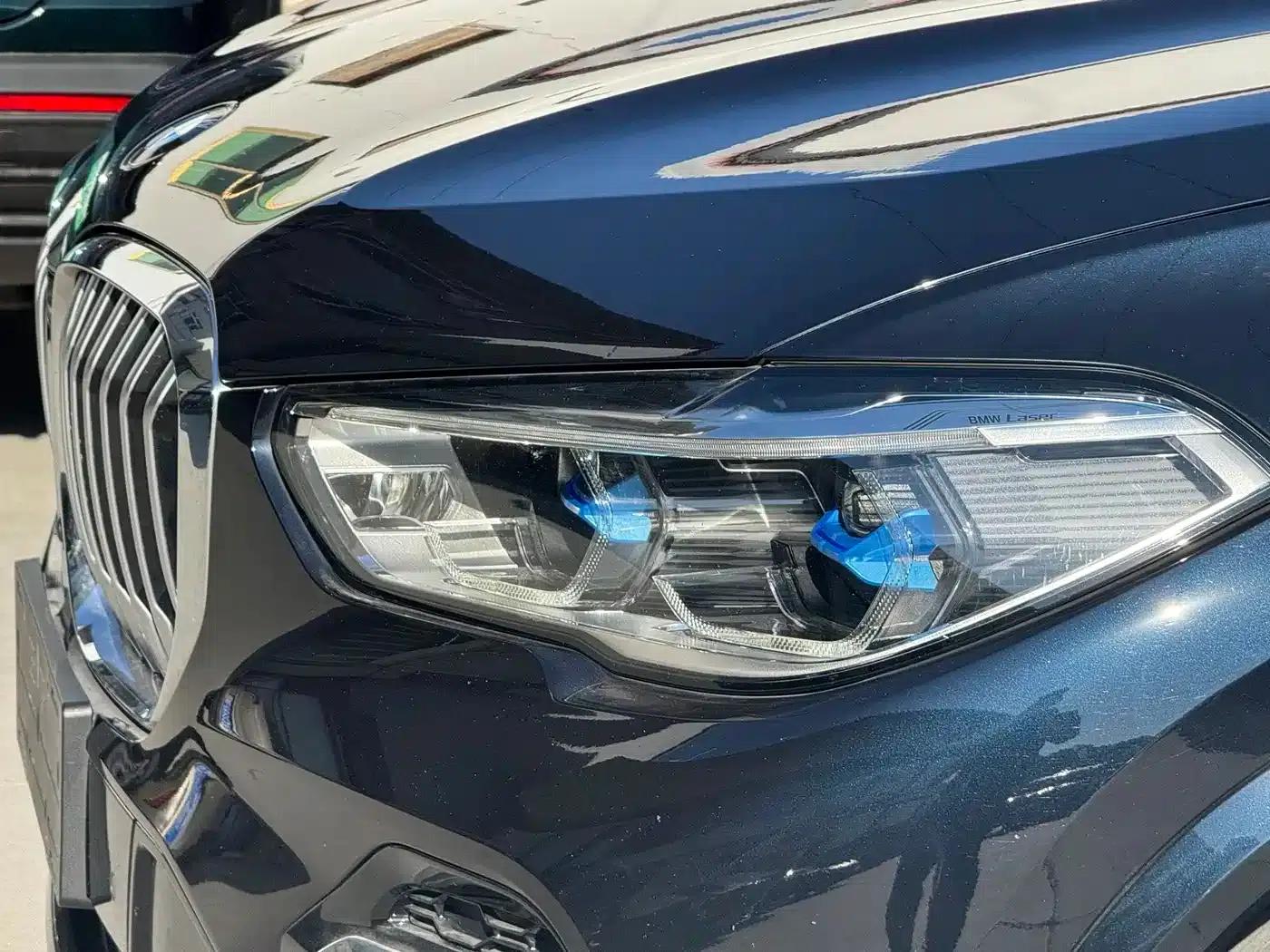BMW X5 2023 xDrive 30Li Luxury M Sport Package — миниатюра 2