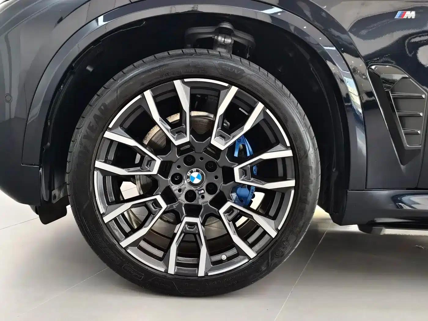 2023 BMW X5 xDrive 40Li M Sport Shadow Edition — миниатюра 4