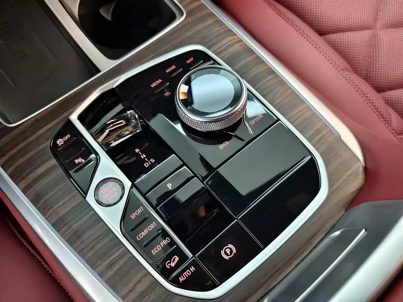 2023 BMW X5 xDrive 40Li M Sport Shadow Edition — миниатюра 5