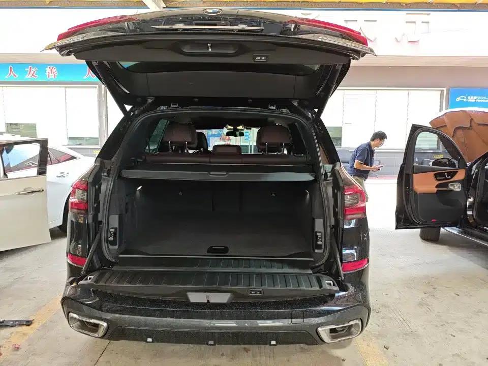 BMW X5 2022 xDrive 40Li Luxury M Sport Package — миниатюра 6