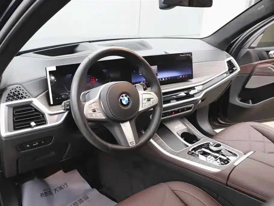 2023 BMW X5 xDrive 40Li M Sport Shadow Edition — миниатюра 14