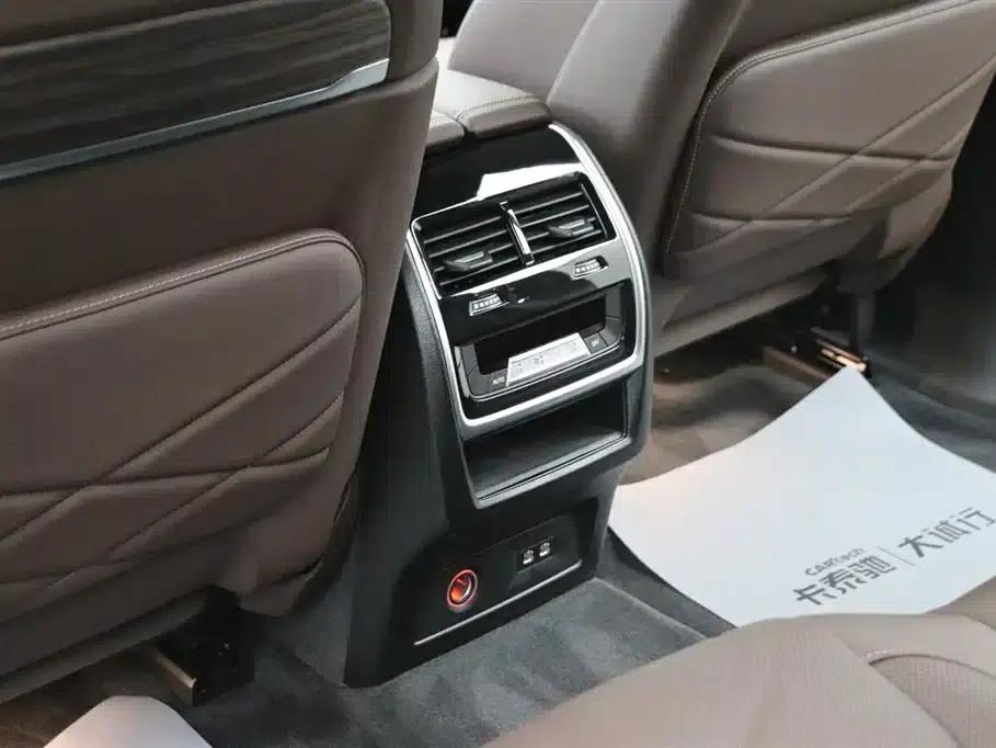 2023 BMW X5 xDrive 40Li M Sport Shadow Edition — миниатюра 21