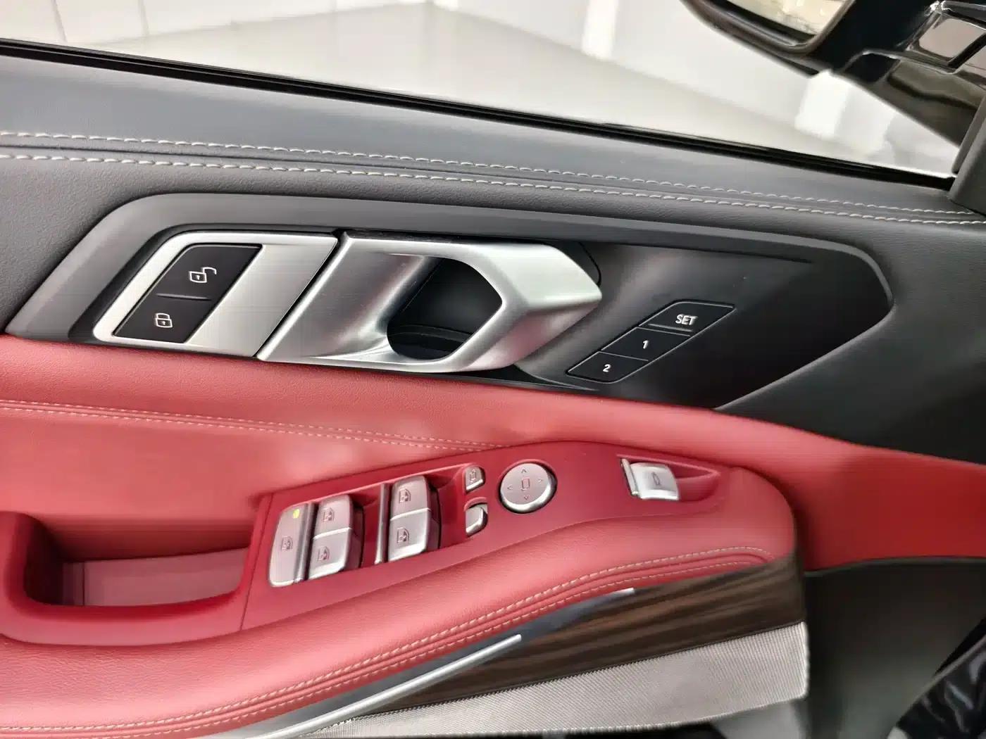 2023 BMW X5 xDrive 40Li M Sport Shadow Edition — миниатюра 10