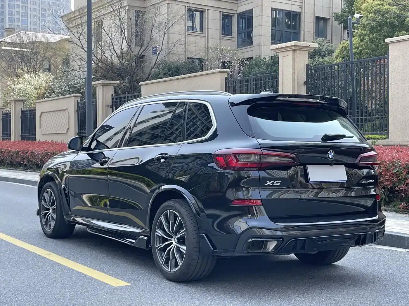 BMW X5 2022 xDrive 30Li Luxury M Sport Package — миниатюра 5