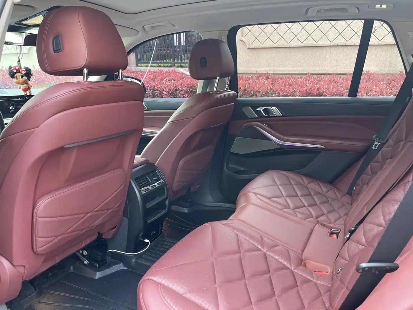 BMW X5 2022 xDrive 30Li Luxury M Sport Package — миниатюра 10