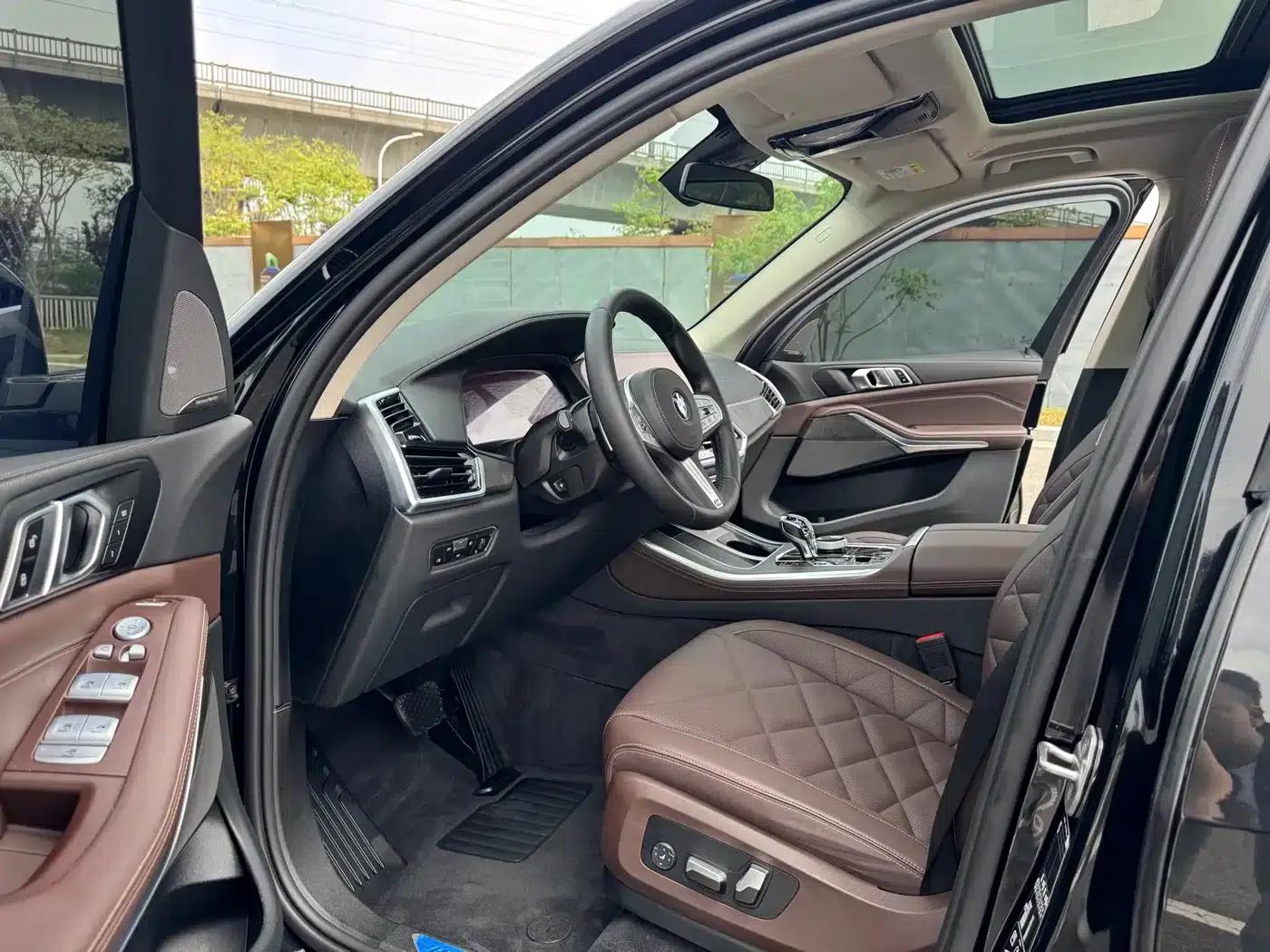 BMW X5 2022 Facelift xDrive 30Li M Sport Package — миниатюра 10