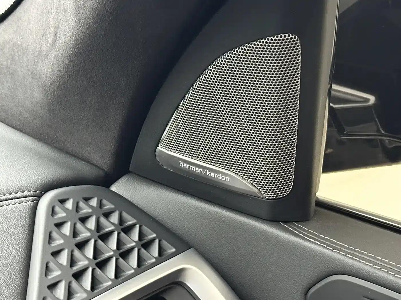 2023 BMW X5 xDrive 40Li M Sport Package — миниатюра 25