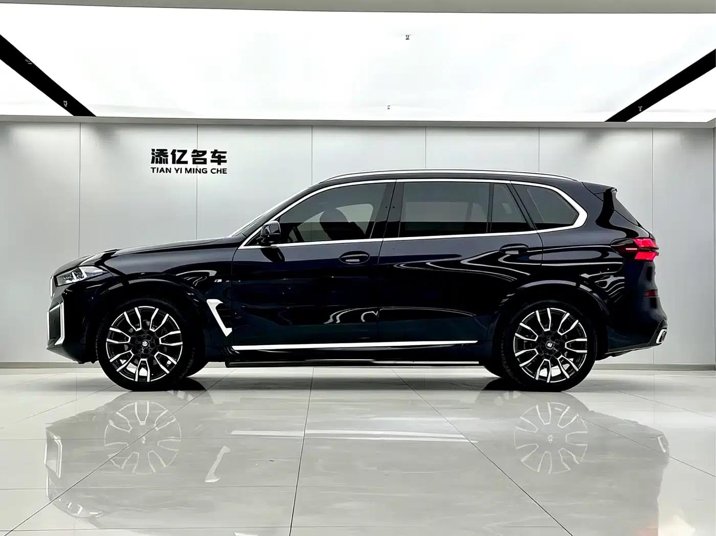 2023 BMW X5 xDrive 40Li M Sport Package — миниатюра 4