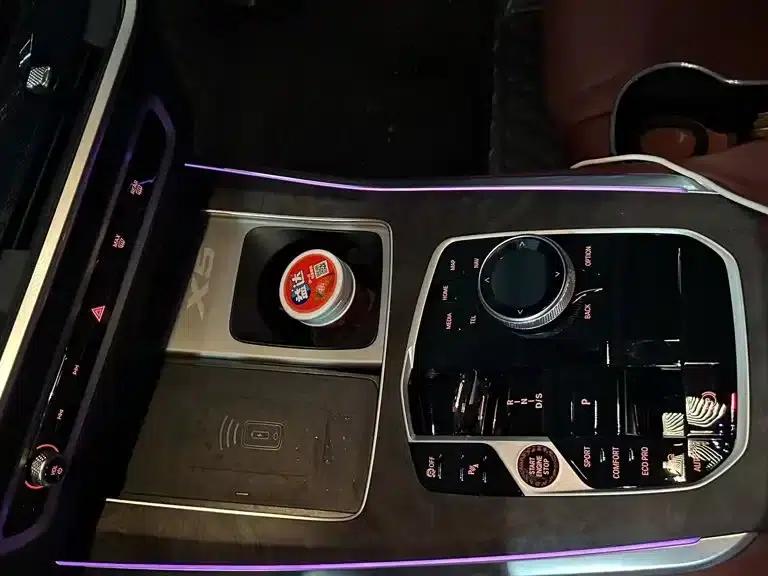 BMW X5 2023 xDrive 30Li Luxury M Sport Package — миниатюра 8