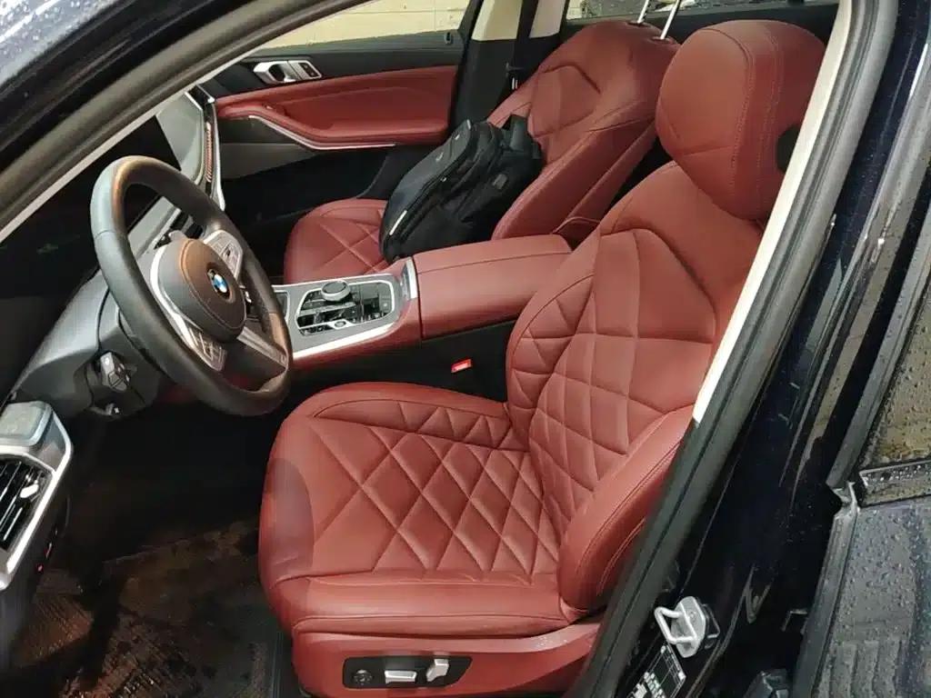 BMW X5 2023 xDrive 30Li M Sport Shadow Edition — миниатюра 22