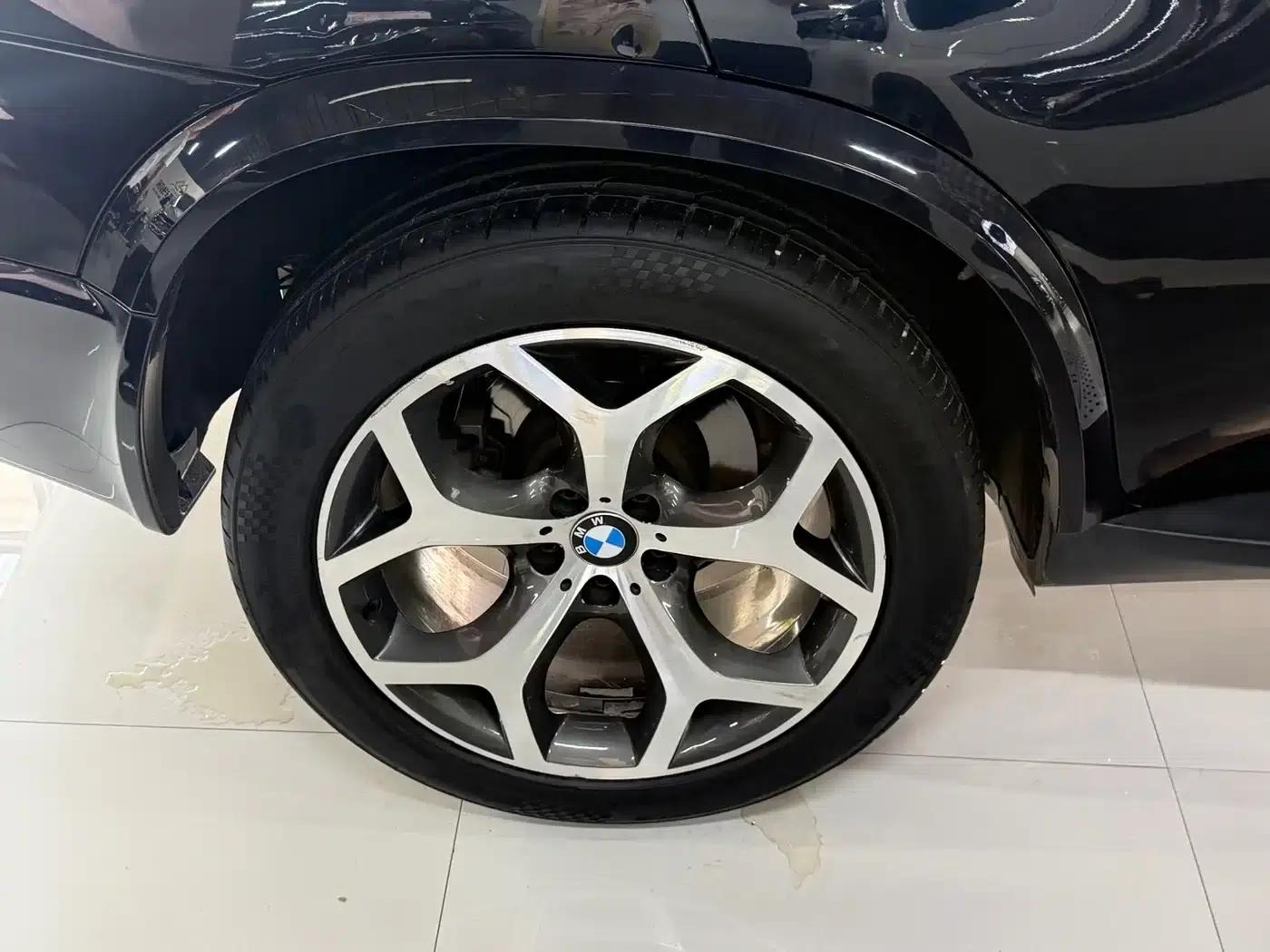 BMW X5 (Imported) 2013 xDrive40i — миниатюра 9