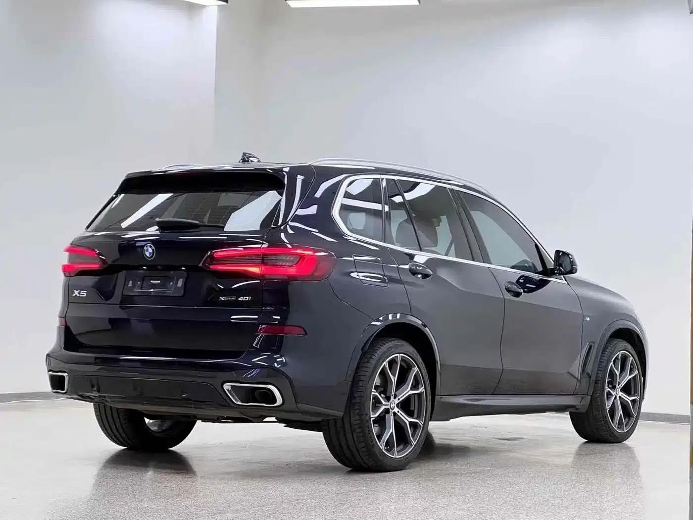 2022 BMW X5 Imported xDrive40i M Sport Package — миниатюра 31