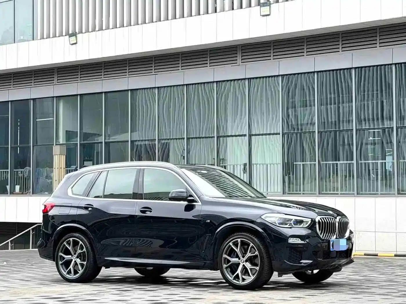 2019 BMW X5 Imported xDrive40i Luxury M Sport Package — миниатюра 3